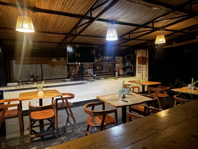 Pacho restaurant and Lounge 4